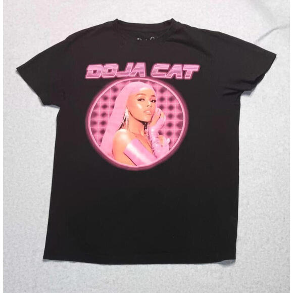 Tops - Doja Cat Short Sleeve Graphic Tee Shirt Womens Size M Black and Hot Pink Music